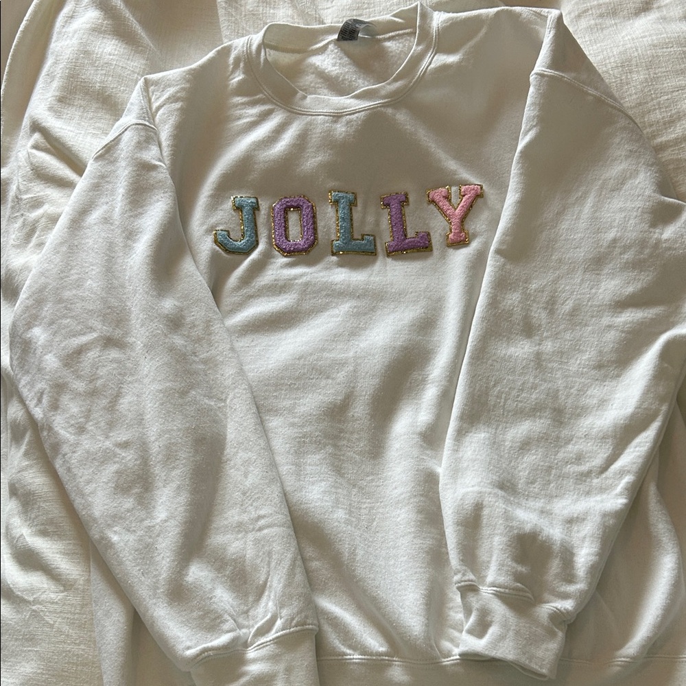 Gildan Holiday White Heavy Blend Crewneck Sweatshirt